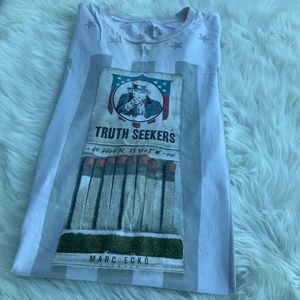 Ecko t-shirt truth seekers